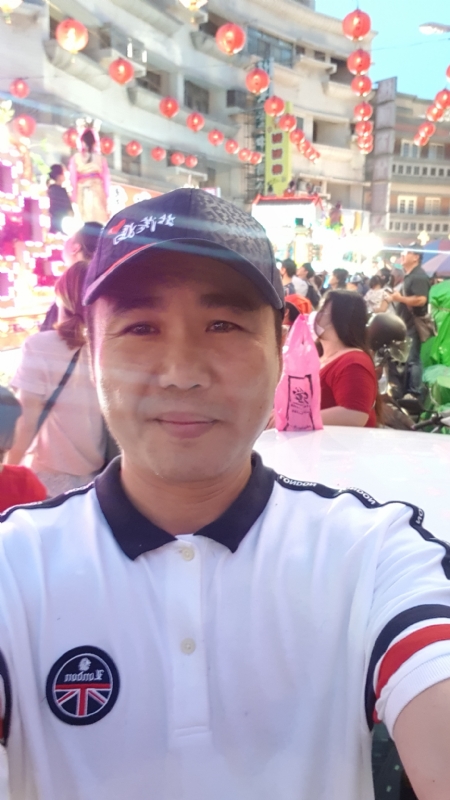 小陳的第一张照片--台北残疾人相亲网