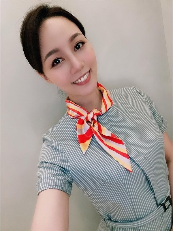 微微的第一张照片--台北残疾人相亲网